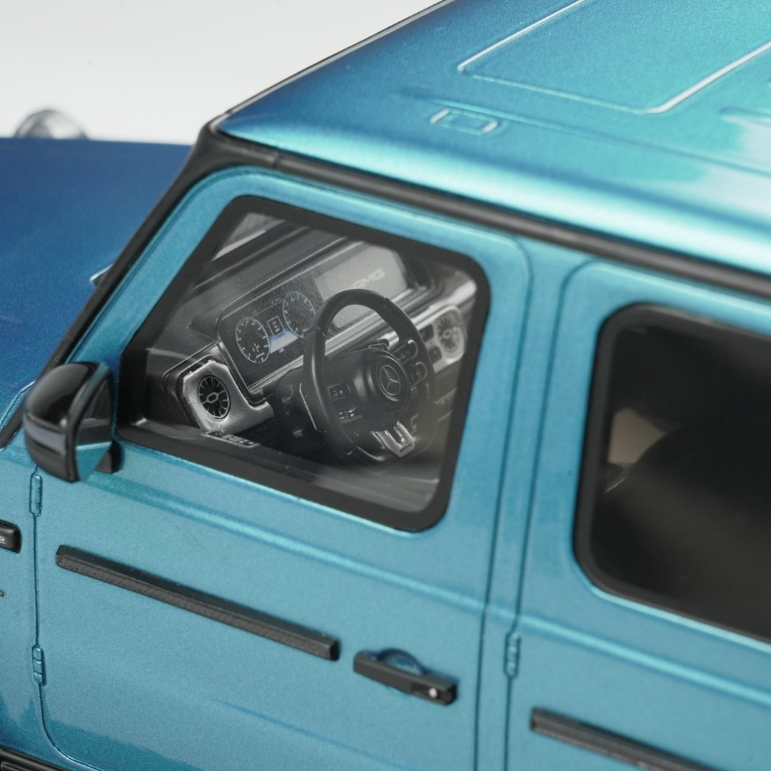 GT Spirit 1:18 MERCEDES-BENZ G 63 AMG HYPER BLUE MAGNO 2024 GT925