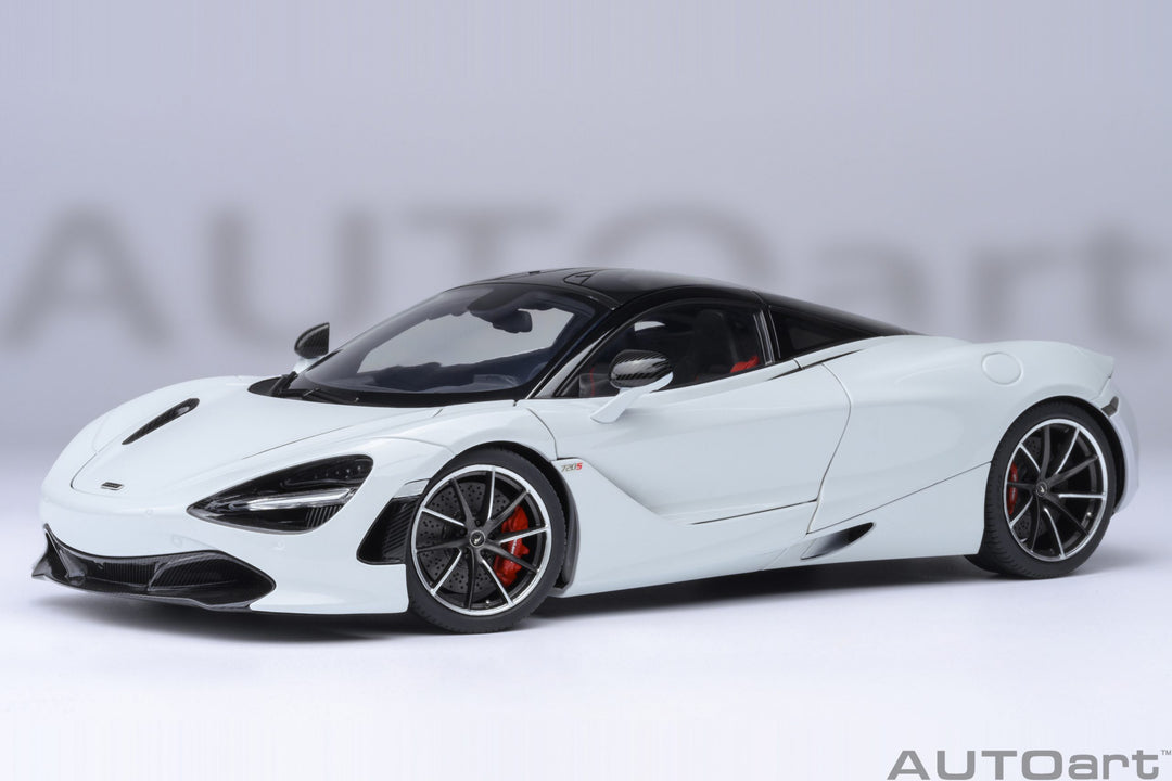 AUTOart 1:18 McLaren 720S (SILICA WHITE) 76069