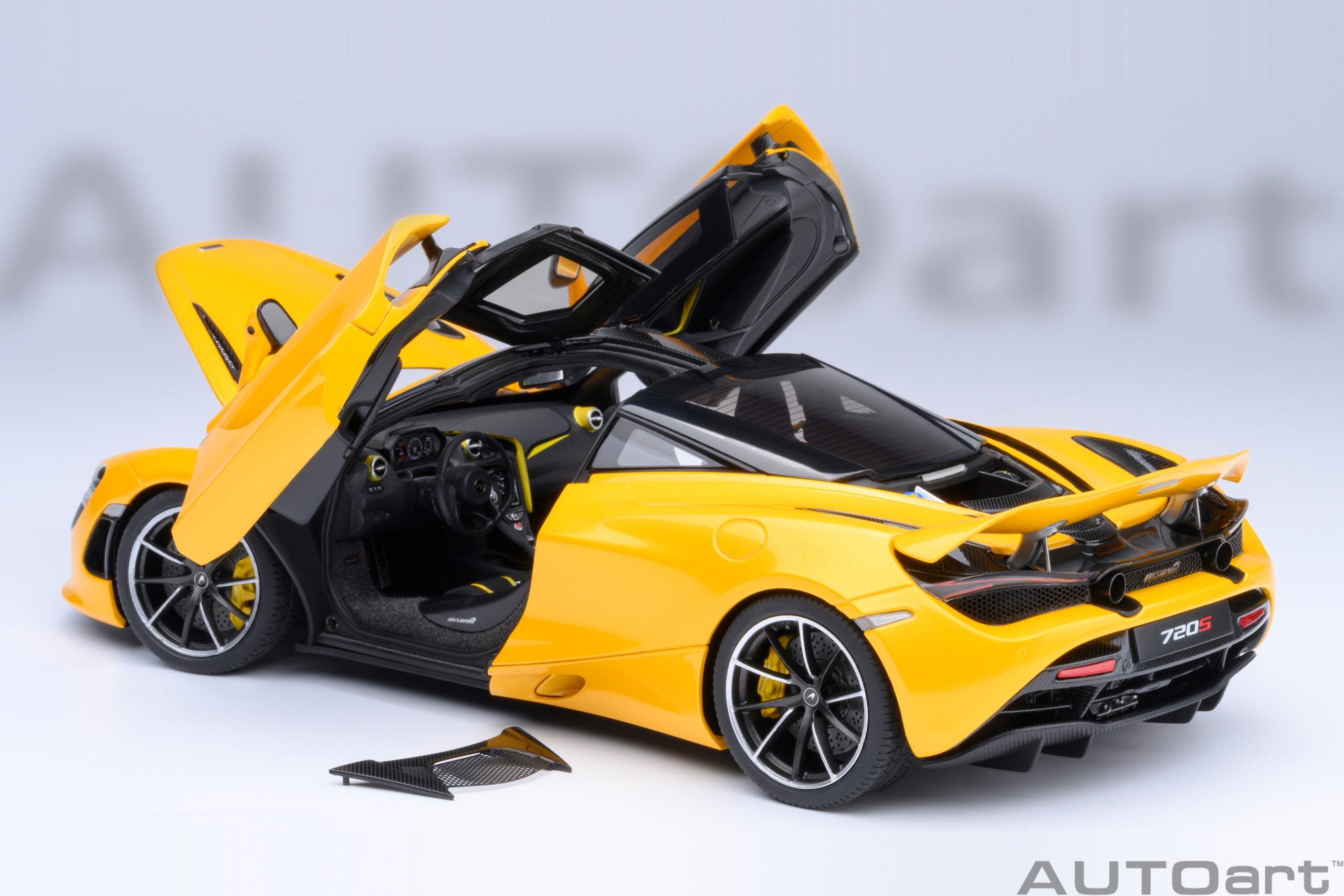 AUTOart 1:18 McLaren 720S (Volcano Yellow) 76070 – Horizon Diecast