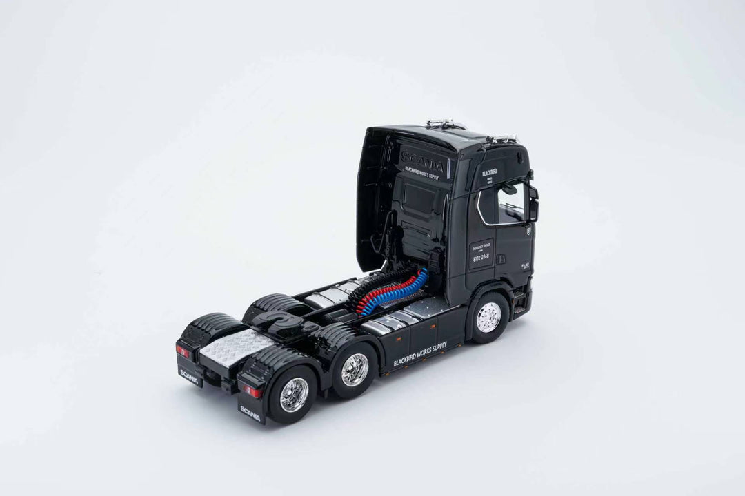 [Preorder] FG &amp; KH 1:64 Ford GT40 MK.II &amp; Scania Car Carrier 640005-01 / T-607 (2 Variants)