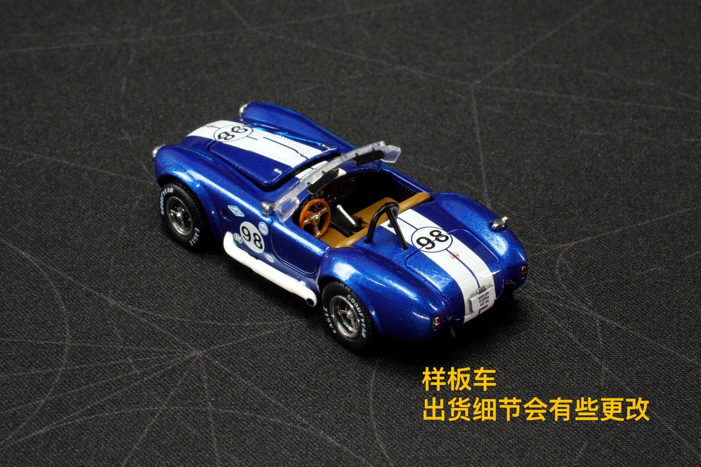 Fine works64 1:64 Shelby COBRA 427 S/C - #98 Blue Champion