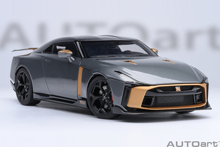 AutoArt 1:18 Nissan GT-R50 By Italdesign Goodwood Version - Gold 77510