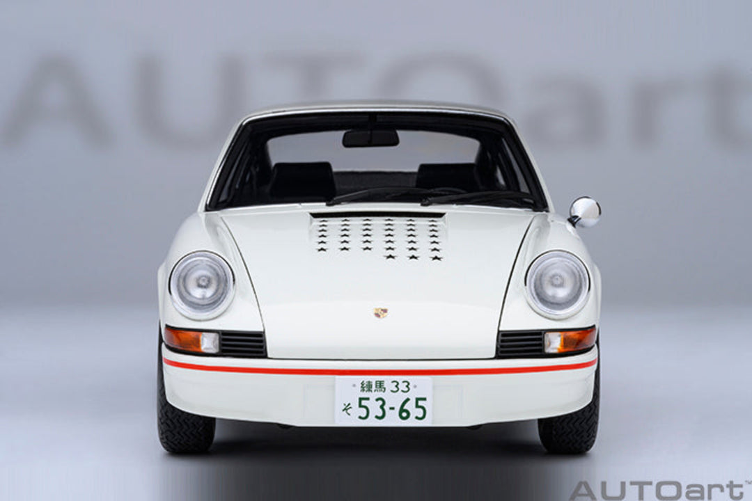 AutoArt 1:18 Porsche 911 Carrera 2.7 RS "The Circuit Wolf" - White 78026