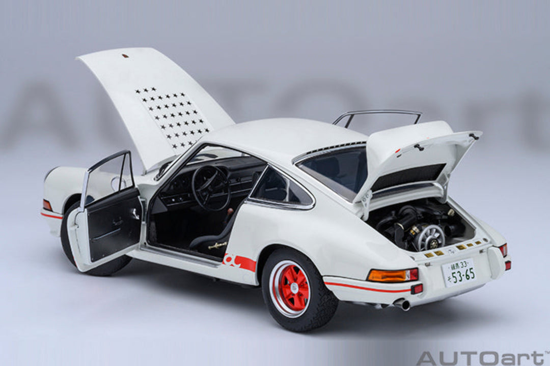 AutoArt 1:18 Porsche 911 Carrera 2.7 RS "The Circuit Wolf" - White 78026