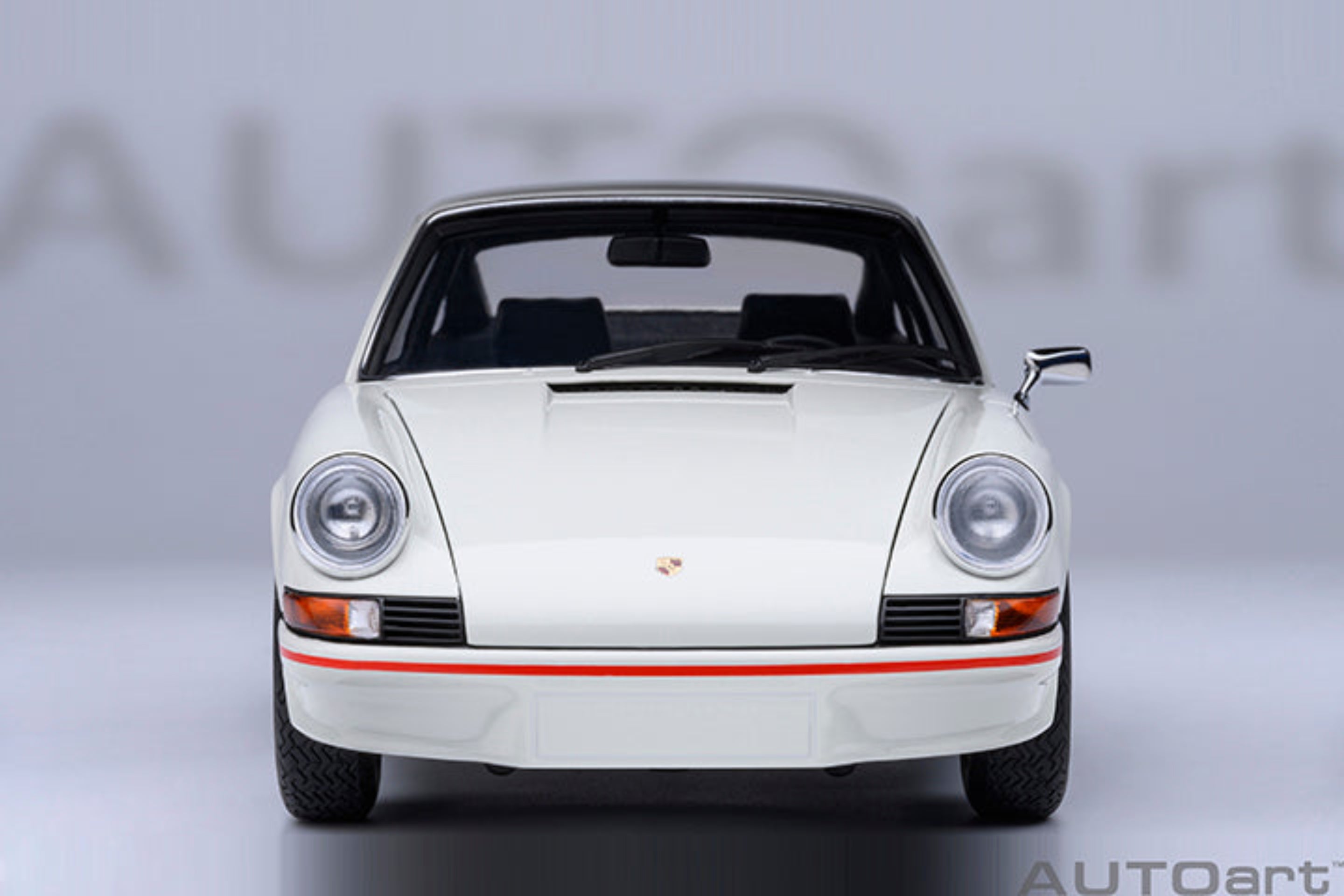 AutoArt 1:18 Porsche 911 Carrera 2.7 RS, GrandPrix White/Red