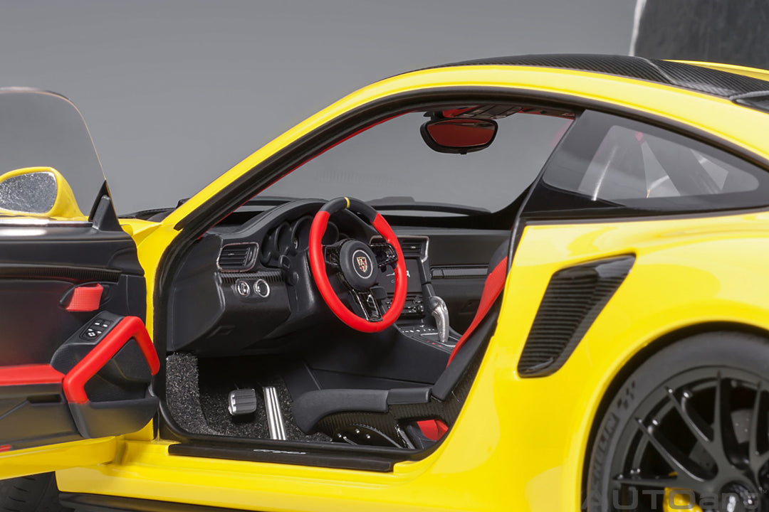 [Preorder] AUTOart 1:18 PORSCHE 911 (991.2) GT2 RS WEISSACH PACKAGE ( RACING YELLOW) 78172