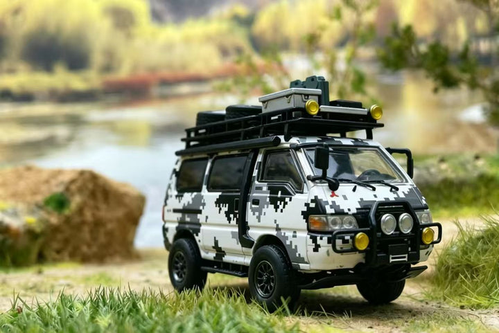 [Preorder] Autobots Models 1:64 Mitsubishi Delica (4 Variants)