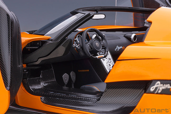 AUTOart 1:18 KOENIGSEGG AGERA RS (CONE ORANGE/CARBON BLACK/BLACK ACCENTS)