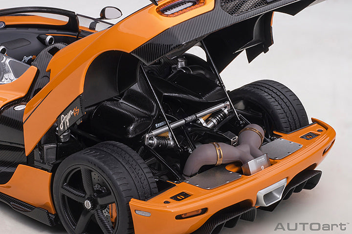 AUTOart 1:18 KOENIGSEGG AGERA RS (CONE ORANGE/CARBON BLACK/BLACK ACCENTS)