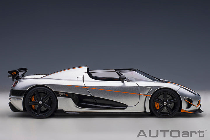 AUTOart 1:18 KOENIGSEGG AGERA RS (MOON SILVER/CARBON BLACK/ORANGE ACCENTS)