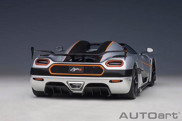 AUTOart 1:18 KOENIGSEGG AGERA RS (MOON SILVER/CARBON BLACK/ORANGE ACCENTS)