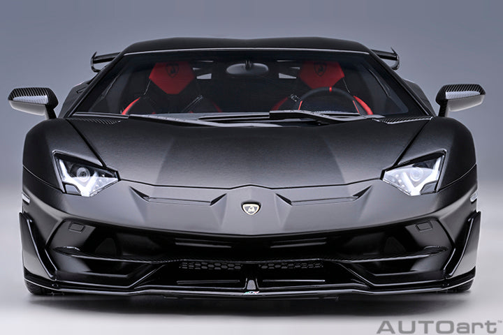 AUTOart 1:18 LAMBORGHINI AVENTADOR SVJ (NERO NEMESIS/MATT BLACK) 79219