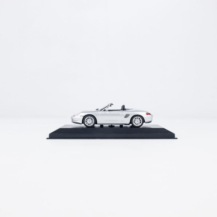 MINICHAMPS 1:43 PORSCHE BOXSTER S - 2002 - SILVER METALLIC 940062071