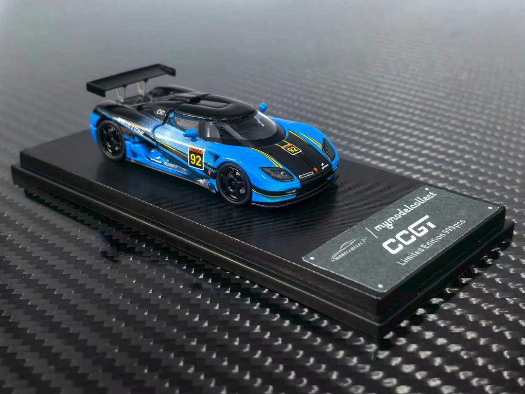 [Preorder] Model Collect 1:64 Koenigsegg ccgt Blue/Carbon Fiber MC640027C