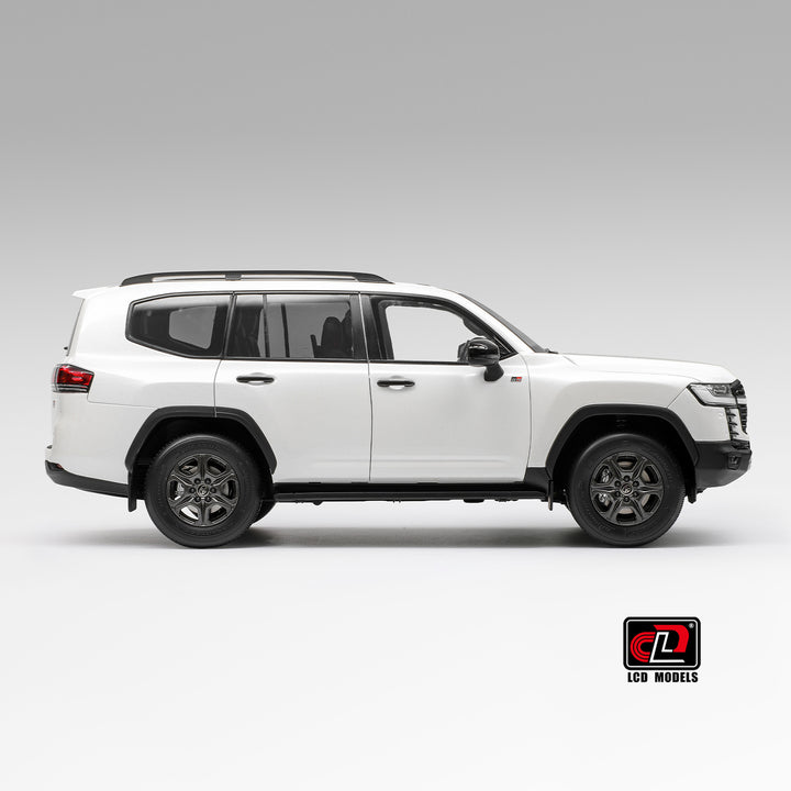 [Preorder] LCD 1:18 Toyota Land Cruiser LC300-GR Sport (4 Colours) LCD18013