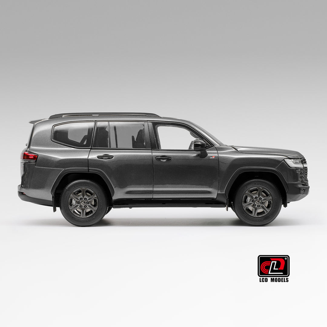 [Preorder] LCD 1:18 Toyota Land Cruiser LC300-GR Sport (4 Colours) LCD18013