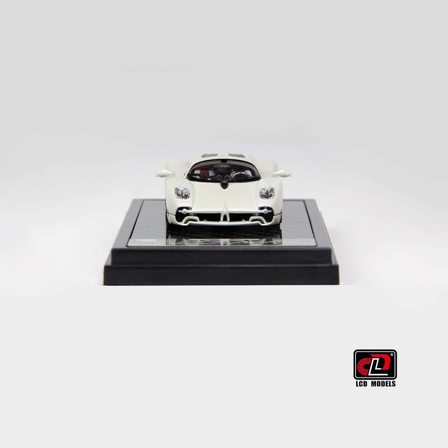 LCD 1:64 Pagani Utopia White – Horizon Diecast