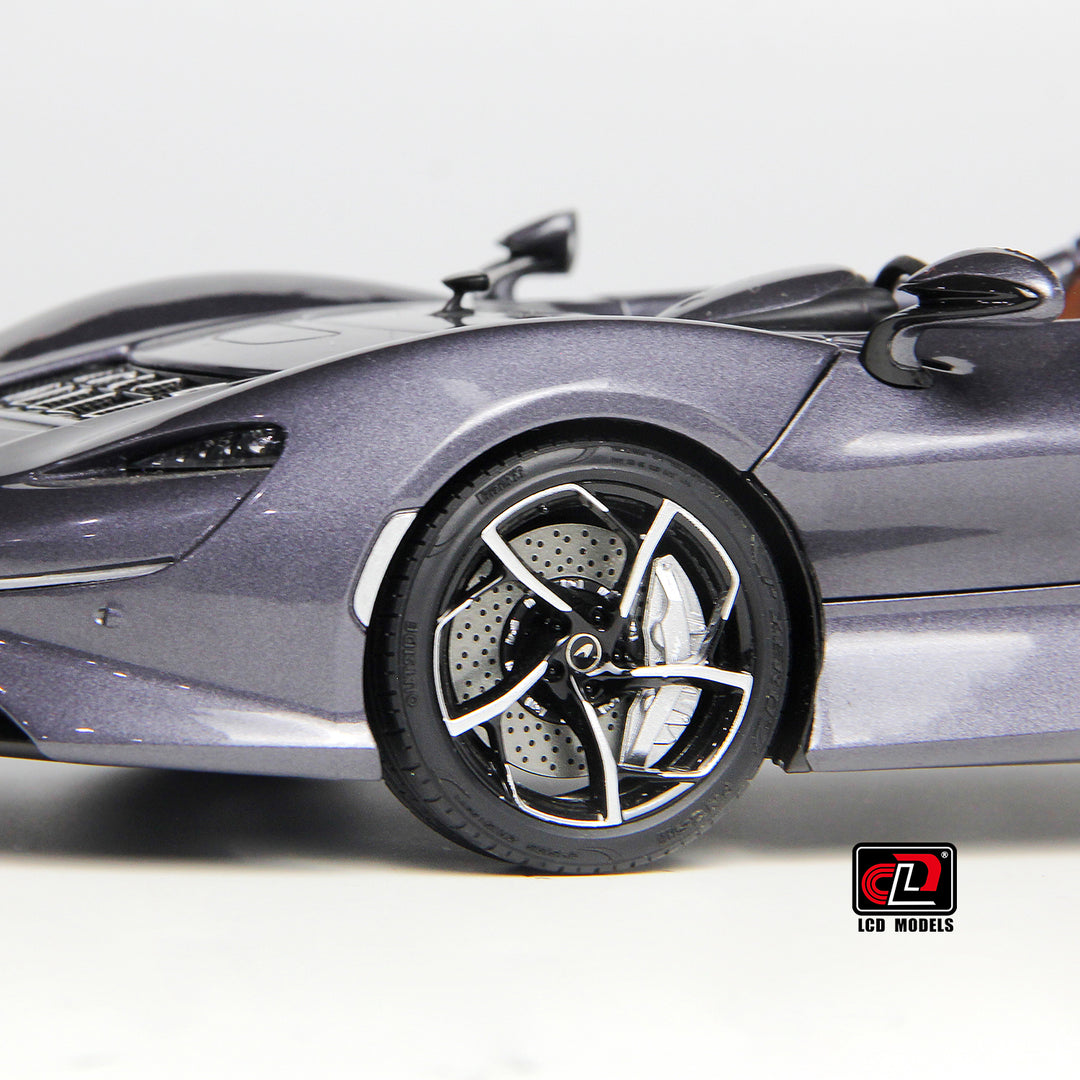 [Preorder] LCD 1:18 McLaren ELVA - Metallic Grey LCD18015-HGM