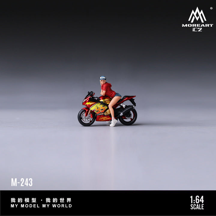 [Preorder] MoreArt 1:64 MCQUEEN SUZUKI MOTORCYCLE TRENDY GIRL DOLL SET MO222243