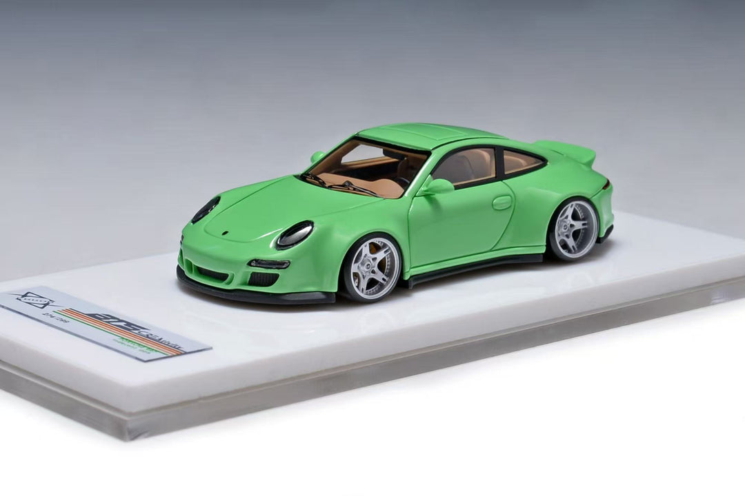 [Preorder] Error 404 X bts 1:64 Porsche 997 Indecent 009 Green