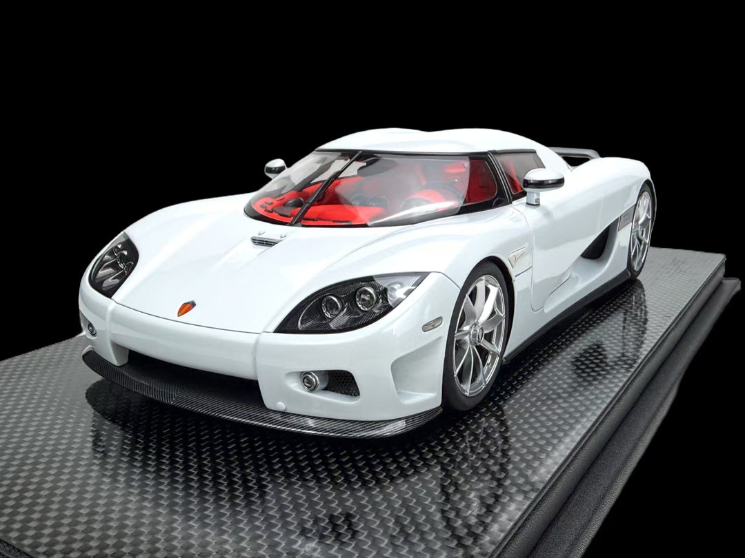 [Preorder] FrontiArt 1:18 Koenigsegg CCX Pearl White