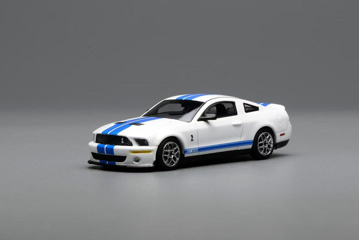 [Preorder] MOTORHELIX x Greenlight 1:64 Ford Mustang Shelby GT500 2007 (2 Colours)