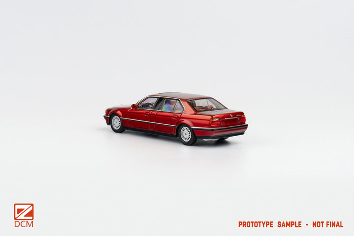 [Preorder] DCM 1:64 BMW E38 7-Series Extended Early Version (2 Colours)