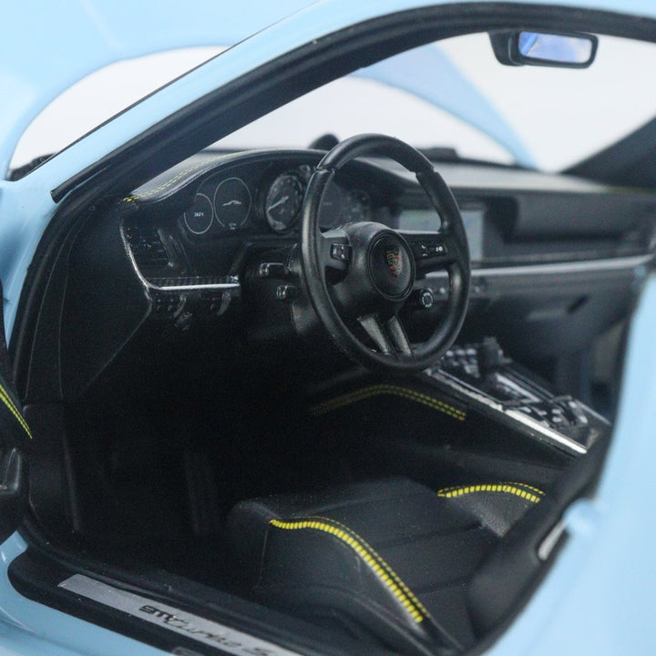 MINICHAMPS 1:18 Porsche 911 992 Turbo S （911 Turbo Sport Design) Gulf Blue 113069173