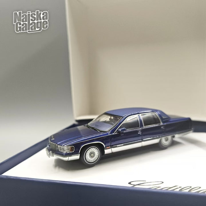 [Preorder] GOC 1:64 Cadillac Fleetwood (2 Colours)