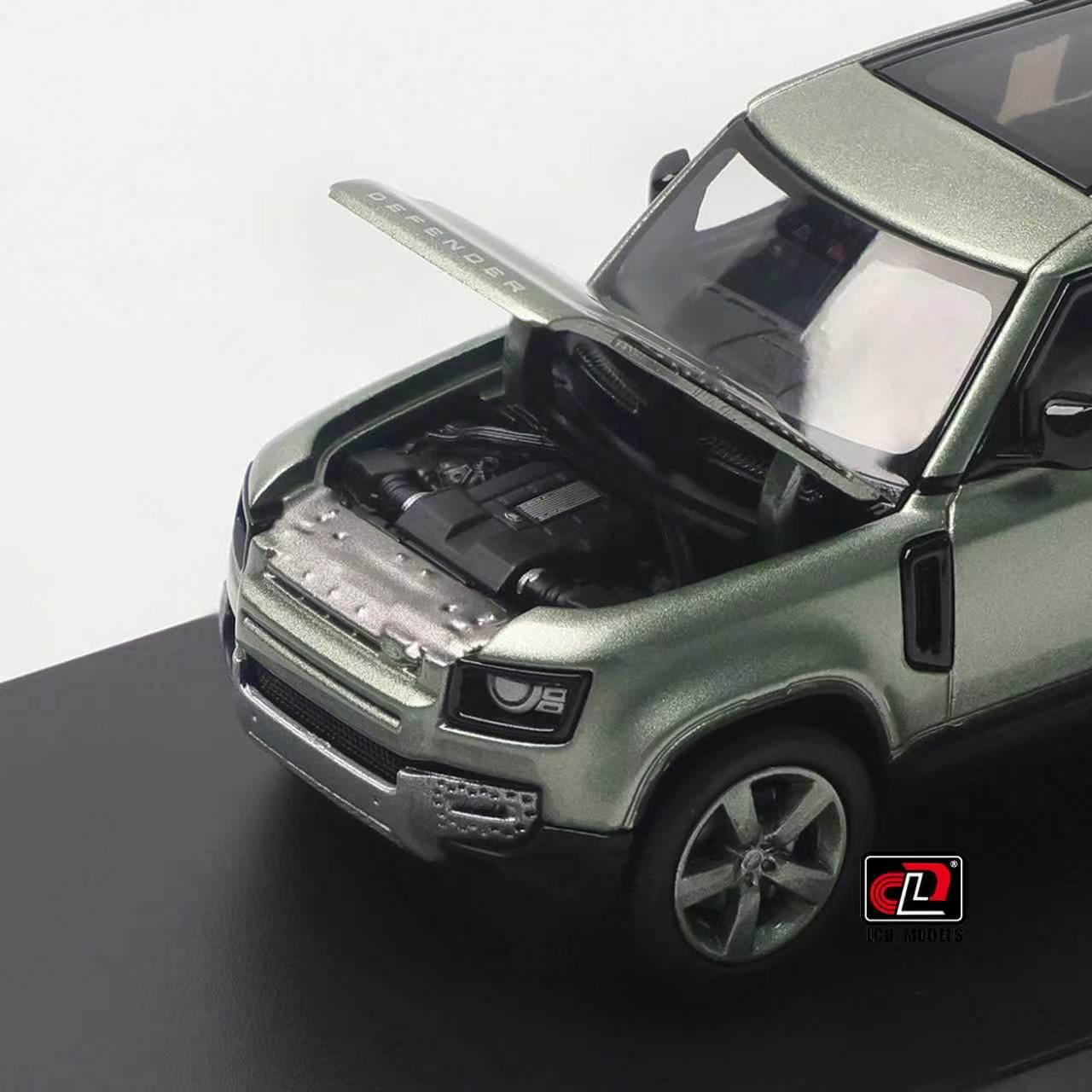Preorder] LCD 1:64 Land Rover Defender 90 (3 Colours) LCD64047-BL