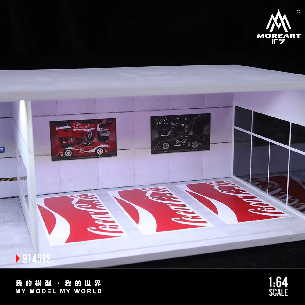 [Preorder] MoreArt 1:64 COCA COLA AND MONSTER ENERGY EXHIBITION HALL (2 Versions) MO914512/MO914513