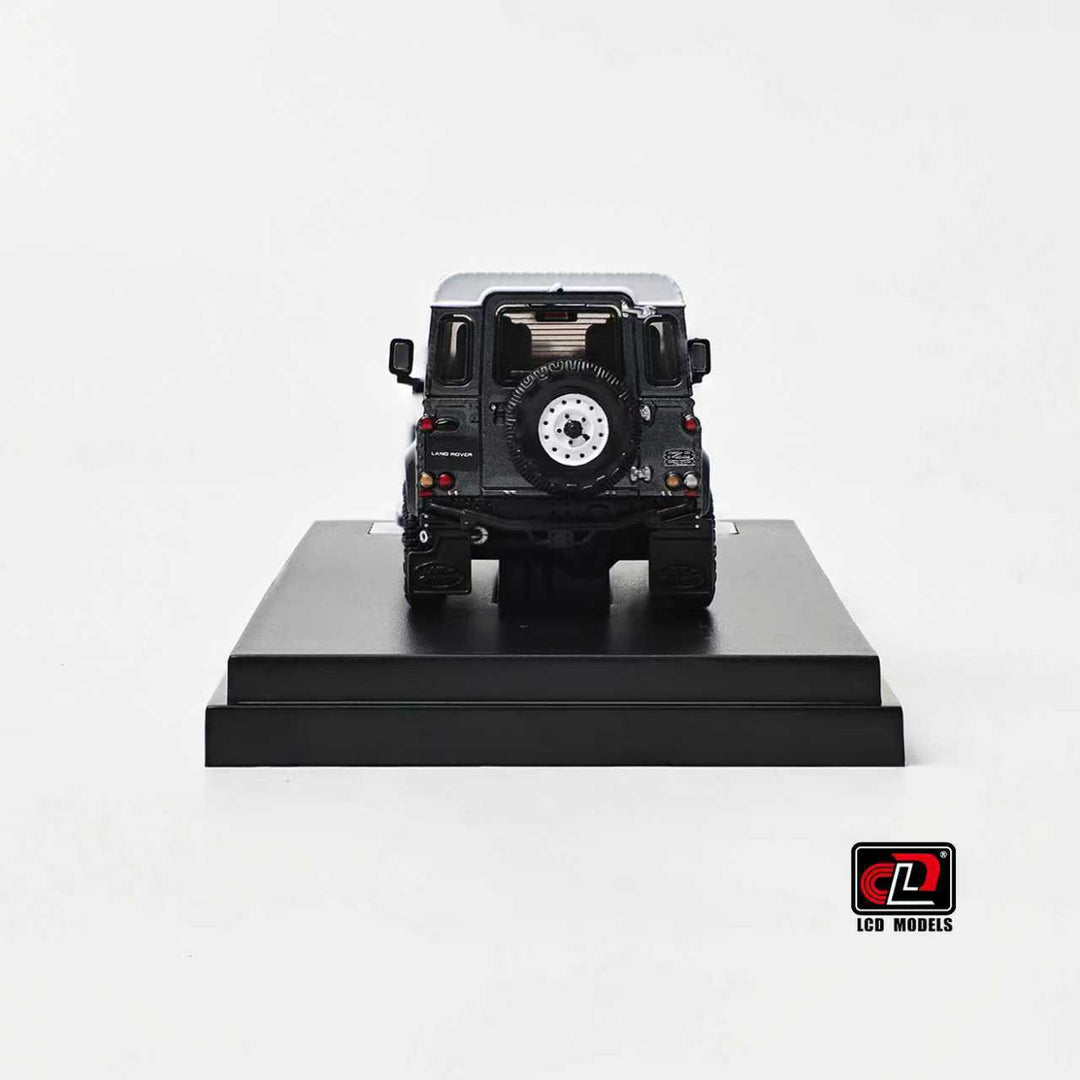 LCD 1:64 Land Rover Defender 90 V8 (3 Colours) LCD64016-BU