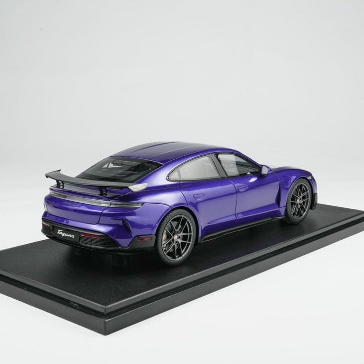 GT Spirit 1:18 PORSCHE TAYCAN TURBO GT PURPLE SKY METALLIC 2023 GT520