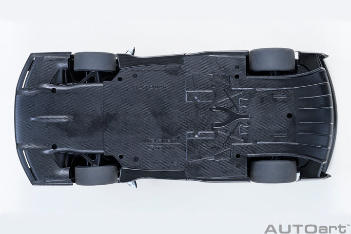 [Preorder] AUTOart 1:18 McLaren Senna GTR Silica White 81953