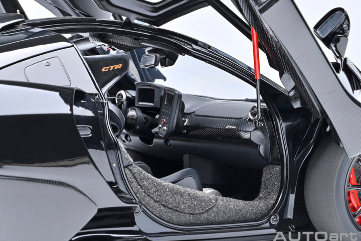 [Preorder] AUTOart 1:18 McLaren Senna GTR Onyz Black 81954