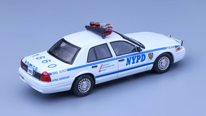 [Preorder] Rollin 1:64 Ford CROWN VICTORIA Yellow Cab TAXI NEW YORK CITY