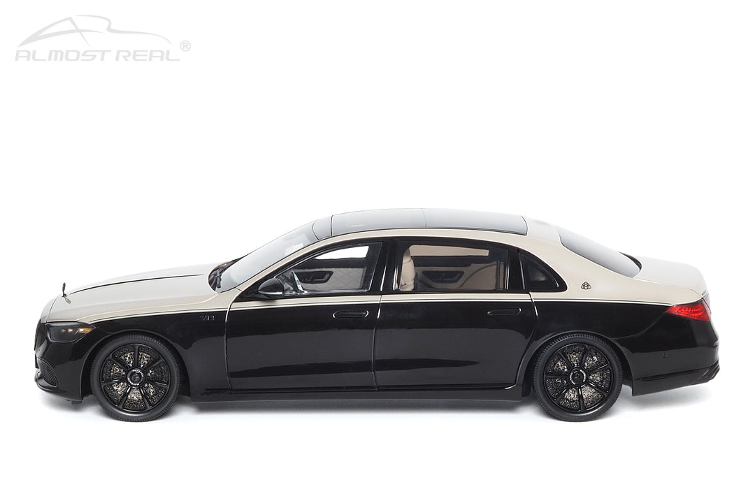 [Preorder] Almost Real 1:18 Mercedes-Maybach S-Class Night Series - 2023 - Mojave Silver/Onyx Black