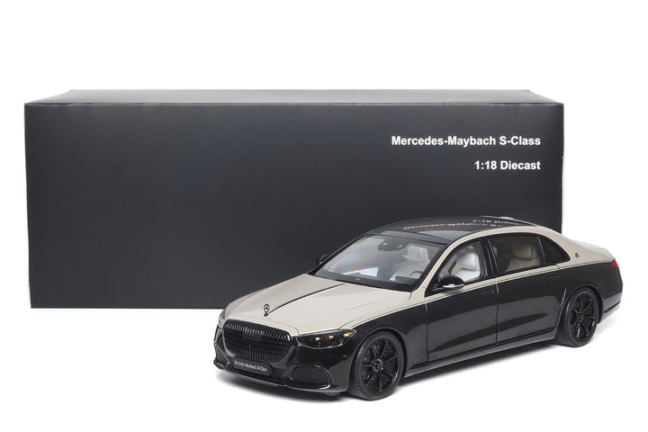 [Preorder] Almost Real 1:18 Mercedes-Maybach S-Class Night Series - 2023 - Mojave Silver/Onyx Black