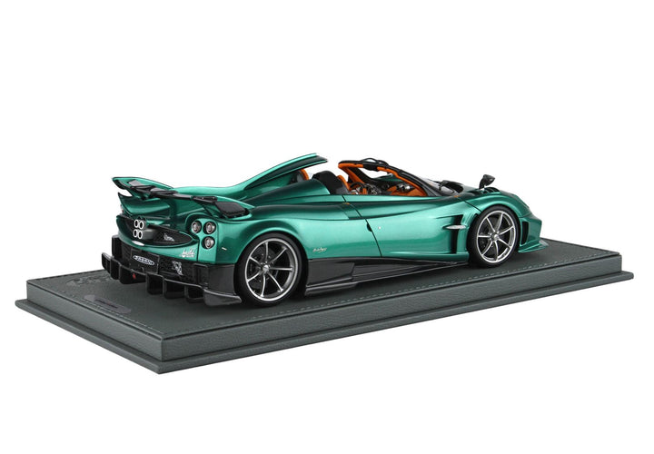 [Preorder] BBR 1:18 Pagani Imola Roadster Rio Green P18250A