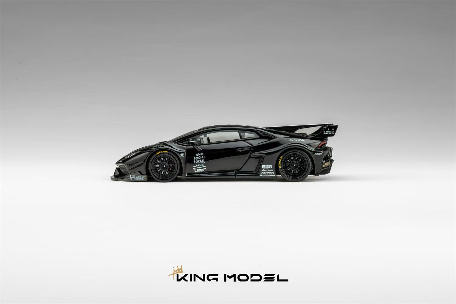 Preorder] King Model 1:64 Lamborghini LB Huracan (2 Colours