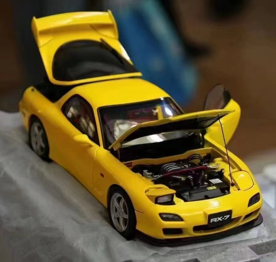 Polar Master 1:18 Mazda RX-7 Bathurst R Yellow – Horizon Diecast