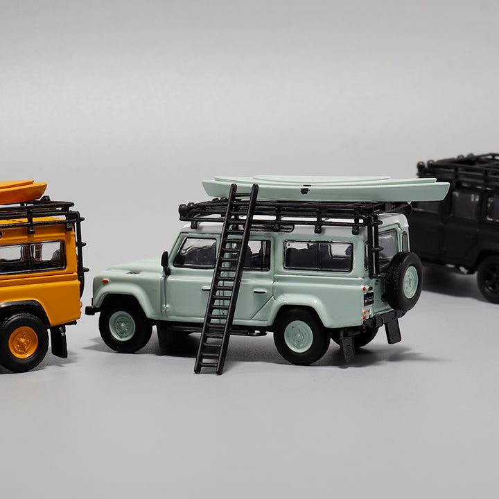 [Preorder] Master Model 1:64 Land Rover Defender 110 (4 Colours)