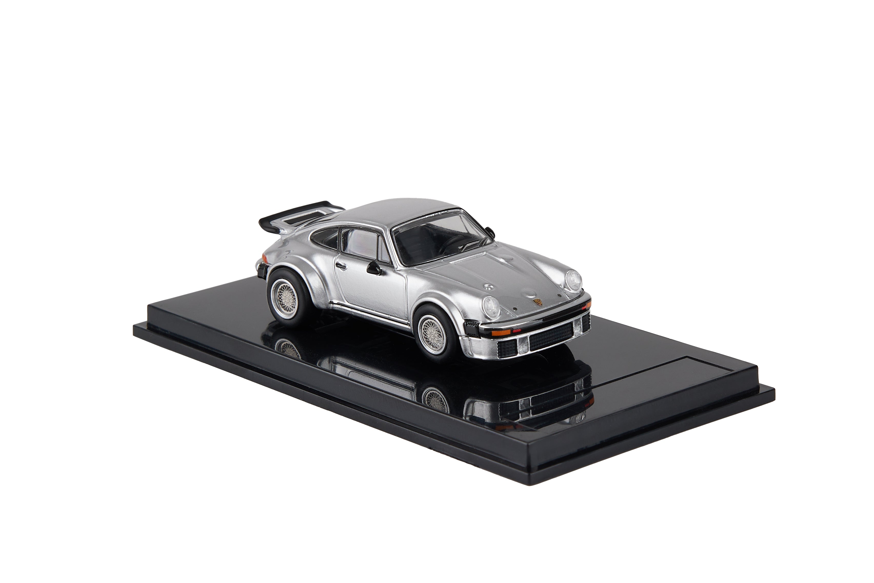 SC ART 1:64 Porsche 934 (4 Colours) – Horizon Diecast