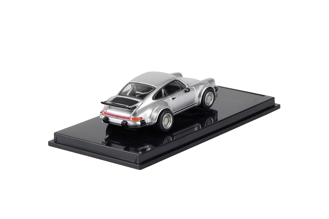 [Preorder] SC ART 1:64 Porsche 934 (4 Colours)