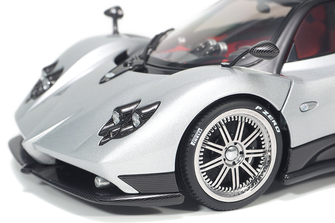[Preorder] Almost Real 1:18 Pagani Zonda F - 2005 - Grigio Mercurio 850401001