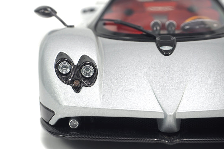 [Preorder] Almost Real 1:18 Pagani Zonda F - 2005 - Grigio Mercurio 850401001