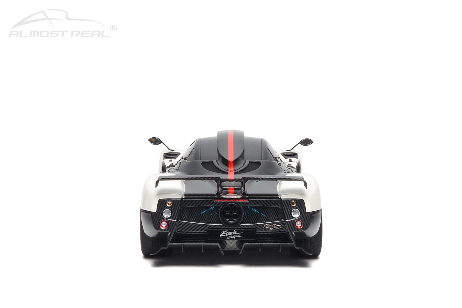 Preorder] Almost Real 1:18 Pagani Zonda Cinque Coupe - 2009