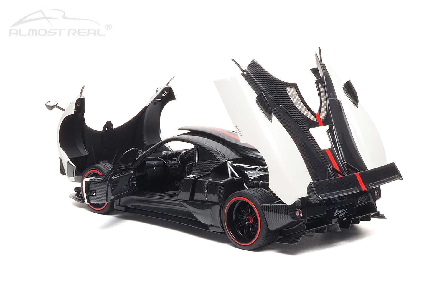 Almost Real 1:18 Pagani Zonda Cinque Coupe - 2009 - Bianco Benny