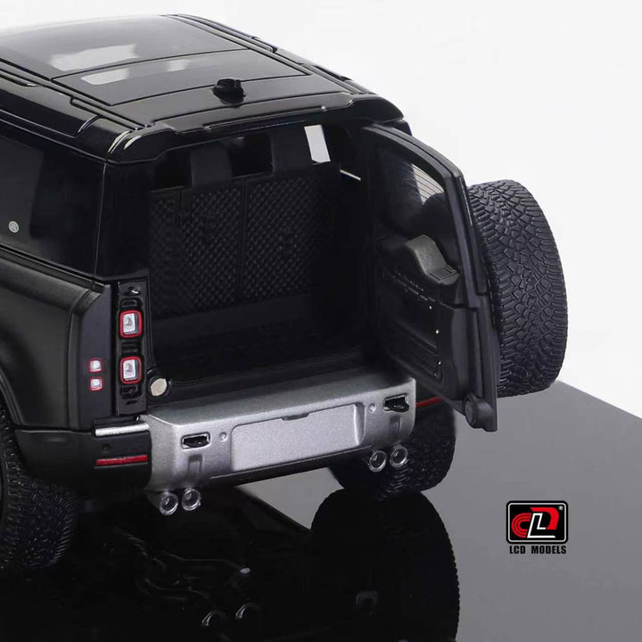 [Preorder] LCD 1:43  Land Rover Defender 90 (4 Colours)