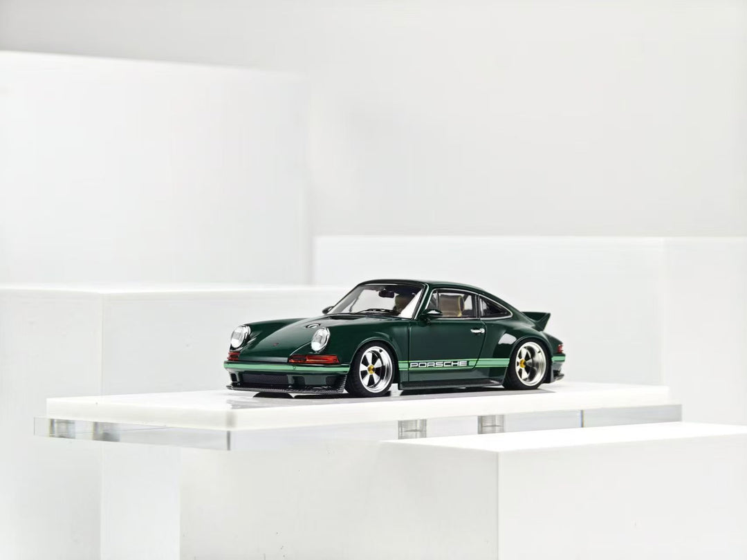 Zincit Model 1:43 Porsche Singer DLS (3 Colours)